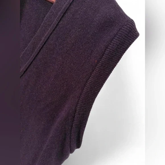 Vintage L.L.Bean 100% lambswool knit vest.